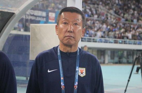 日本久久精品一区二区